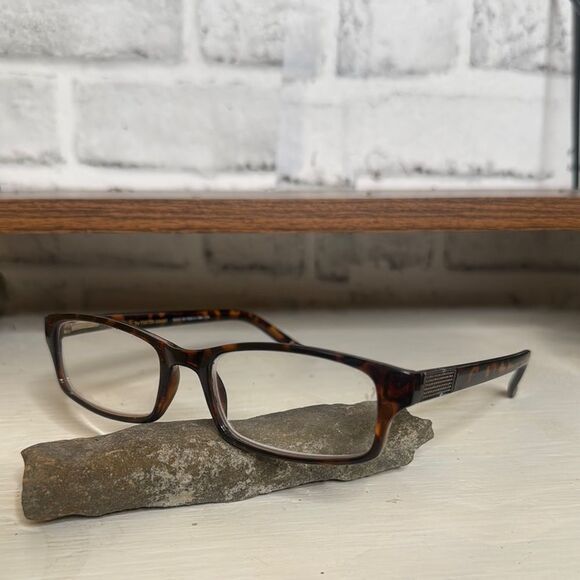 OPTIQUE by Foster Grant Reading Glasses Multi Focus +1.50 Rectangle - Picture 1 of 6
